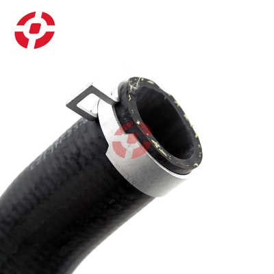 LR050854 Automotive Engine Radiator Pipe Assembly Coolant Uppipe Rubber Line