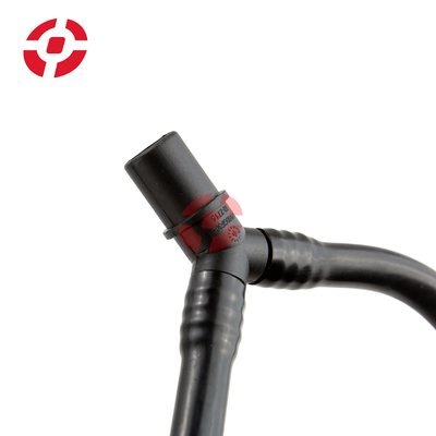 Upper hose  Automotive Engine Radiator Pipe Assembly LR050854 Coolant Uppipe Rubber Line for Land rover