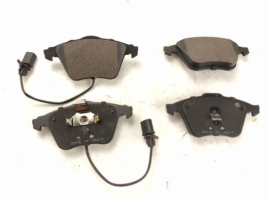VO LVO S40 V50 Auto Parts Brake Pads Front Brake Pad 30793618 3074203