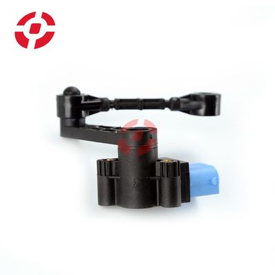 Sensor Tinggi Badan Suspensi Udara Sensor Tinggi OEM C2P15221 Untuk Jaguar XK2006-2014