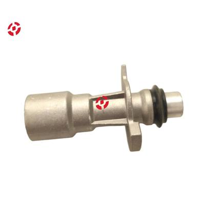 Aluminum Water Pump Oil Cooler Pipe for Land Rover Water Pump inlet tube with part number LR028136