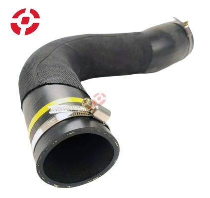 Turbocharger Intake Hose LR024516 Auto parts intercooler air pipe for Land Rover Discovery Engine radiator coolant intercooler hose