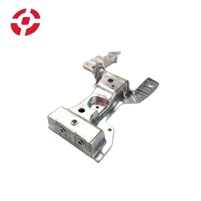 Front bumper mounting bracket Support bracket LR091875 Lower radiator support tie bar bracket for Land Rover